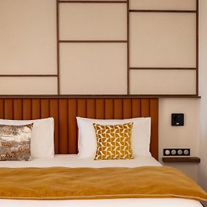 Hotel 56